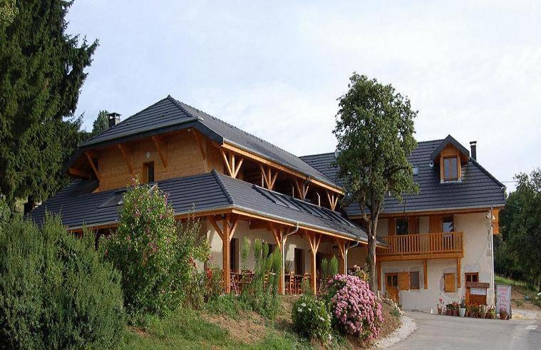Auberge La Ferme De Ferrieres アヌシー エクステリア 写真
