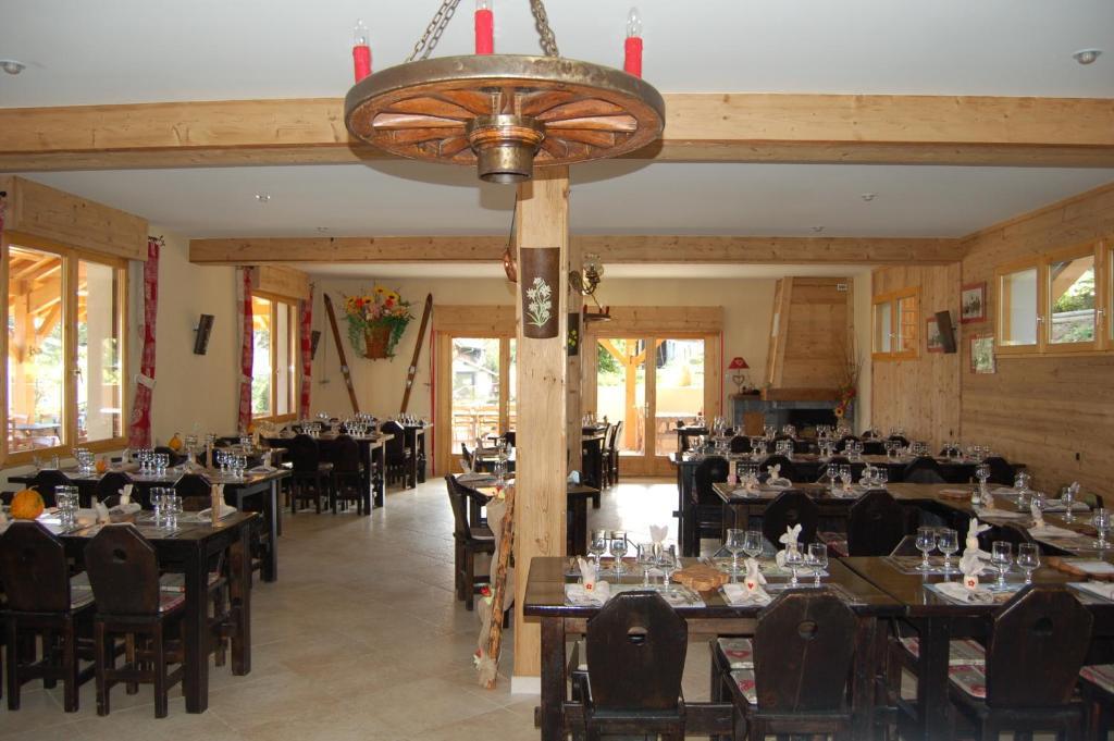 Auberge La Ferme De Ferrieres アヌシー エクステリア 写真
